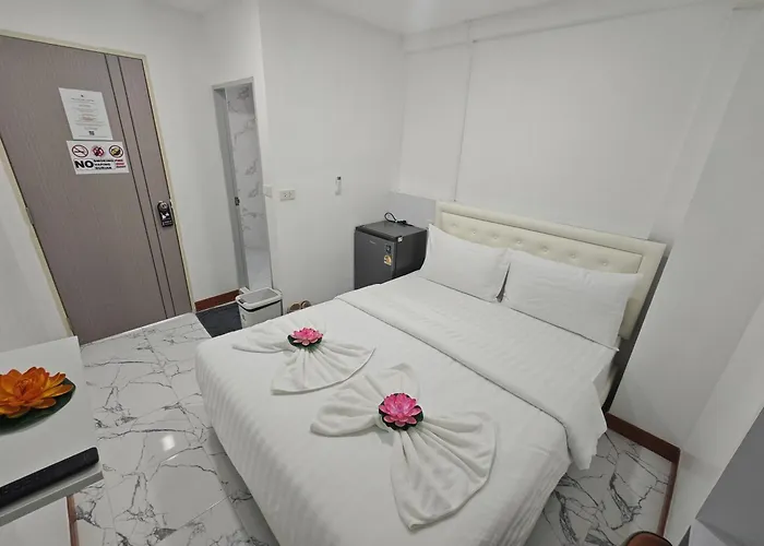 Shwe Ooe Lay 4* Bangkok